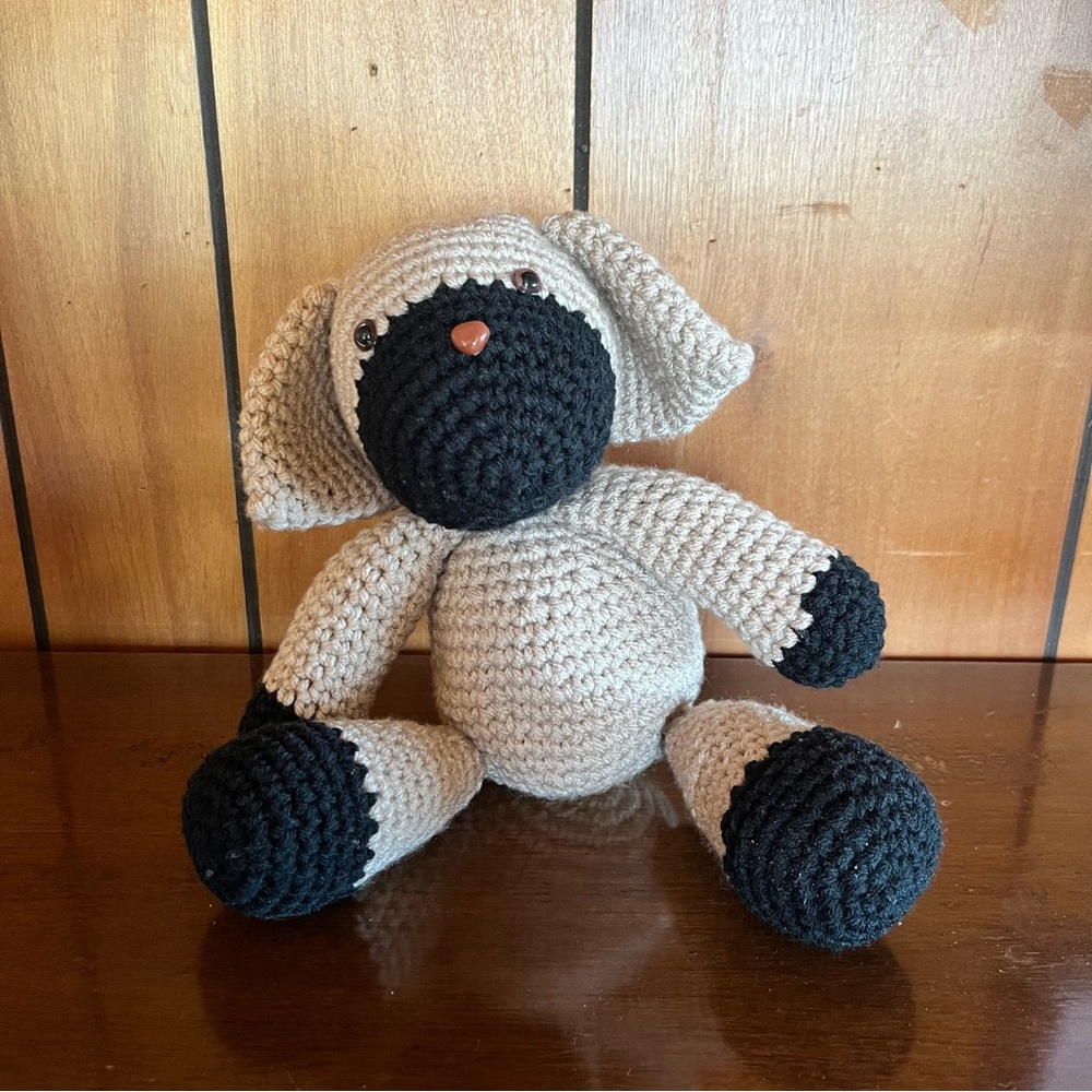 🐶 Handmade Amigurumi Crocheted Tan and Black Dog 🐶